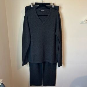 Holt Renfrew Charcoal Grey 100% Cashmere Loungewear Set - XL